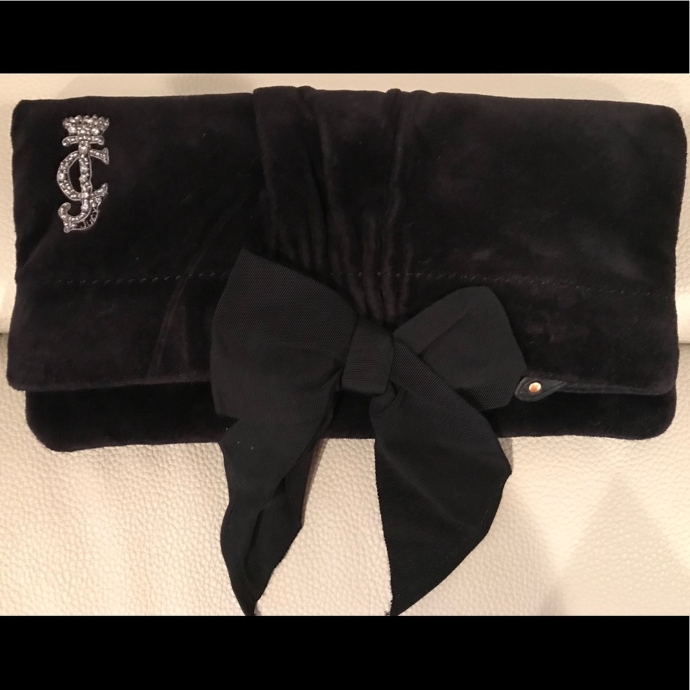 Juicy couture black velvet clutch w/ bow